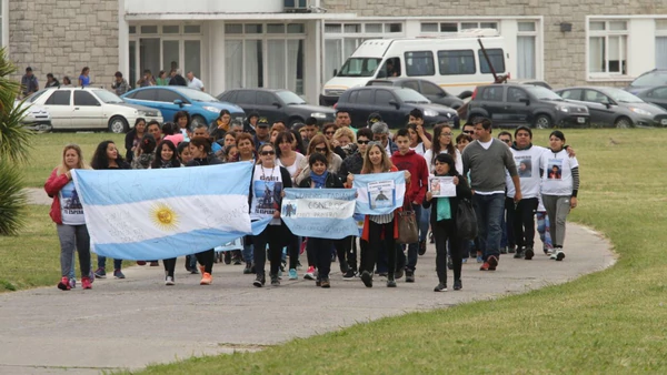 Marcha-familiares-ARA-San-Juan-Mar-del-Plata-9