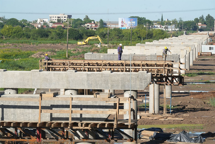 Santa Fe: crece el empleo formal en la construcción | Bumerang News